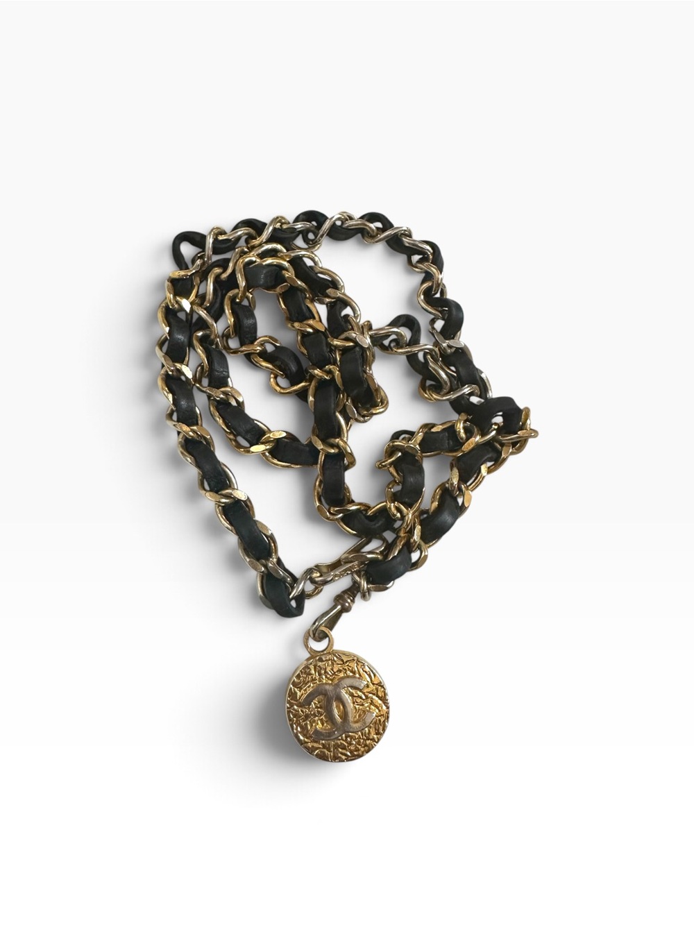CHANEL Black and Gold Chain Necklace with CC Medallion Vintage 1982